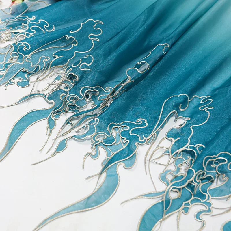 Sewing Cloth - Tela con Bordado Estilo Chino, Degradado